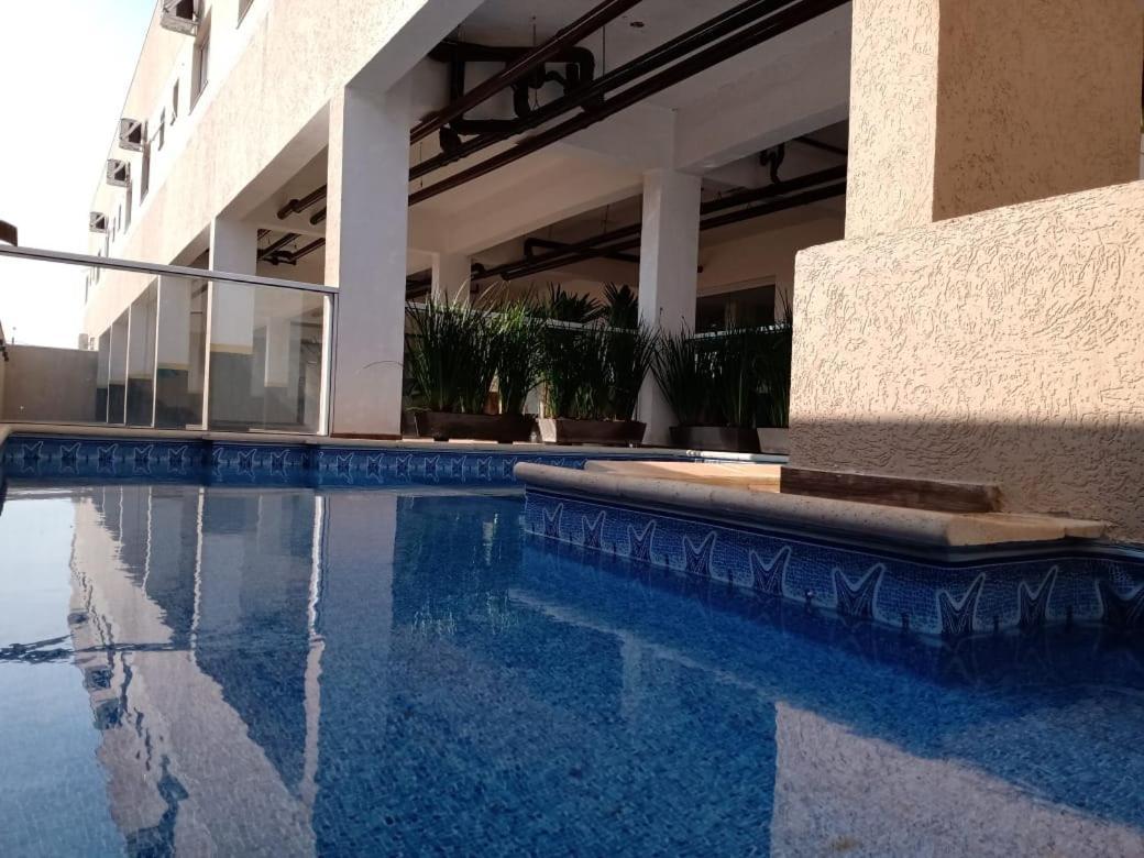 Flat Novo Em Olimpia Com Churrasqueira E Varanda Privativa Exterior photo